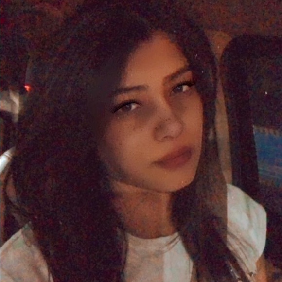 Meet your Posher, Sonam - Picture 1 of 1